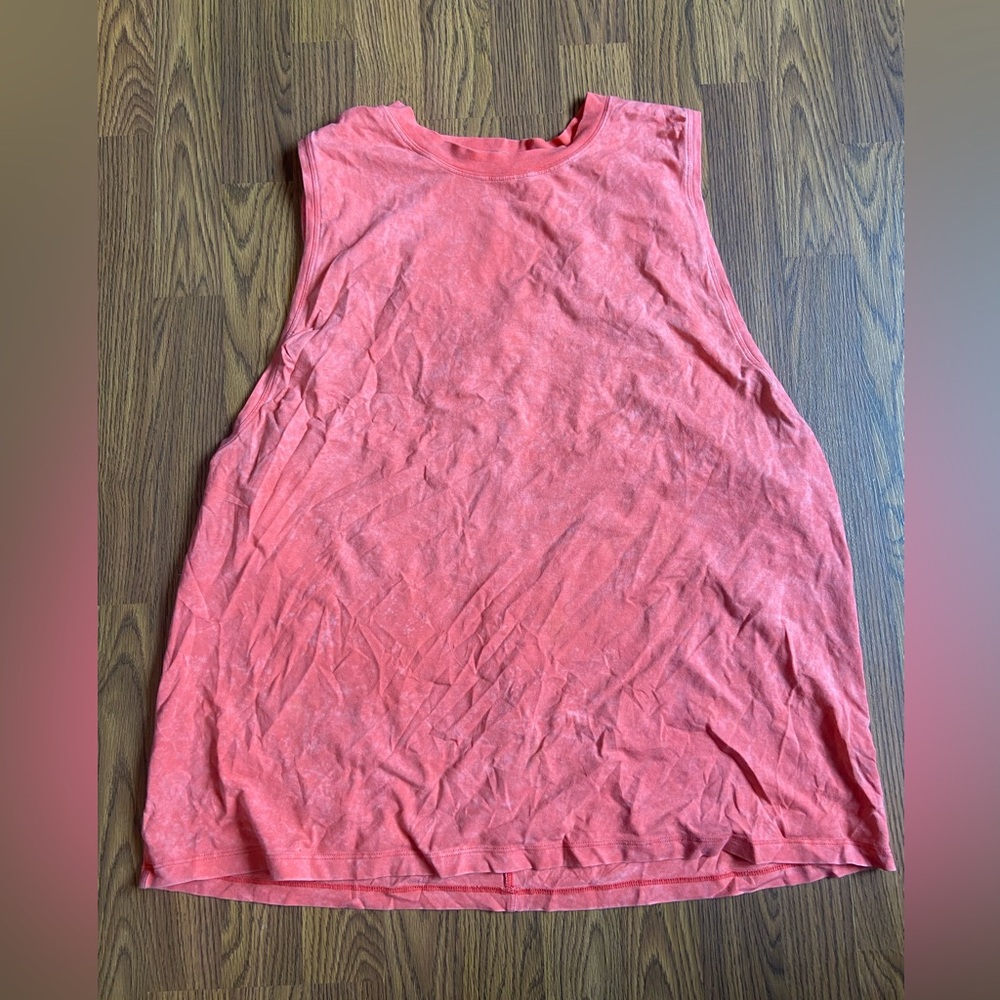 Lululemon Long Crewneck Tank Top - XL